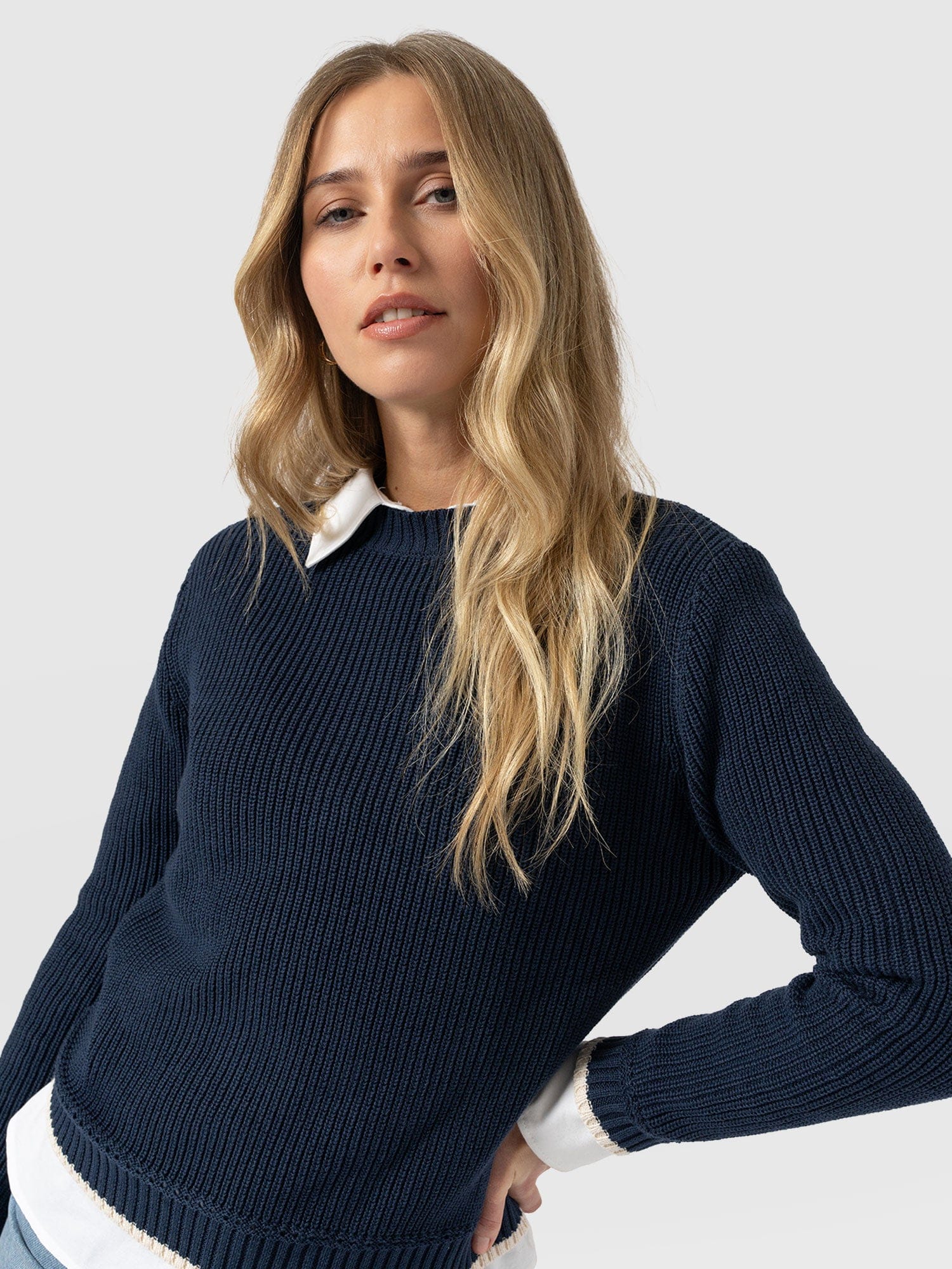 Remy Crop Jumper Navy - Women's Jumpers | Saint + Sofia® EU